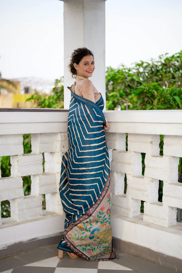 Grey Line Printed Art Silk Saree (Eth_SR_97)