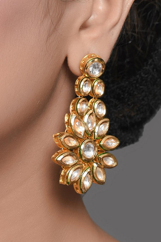 Golden Kundan & Beads Alloy Earrings