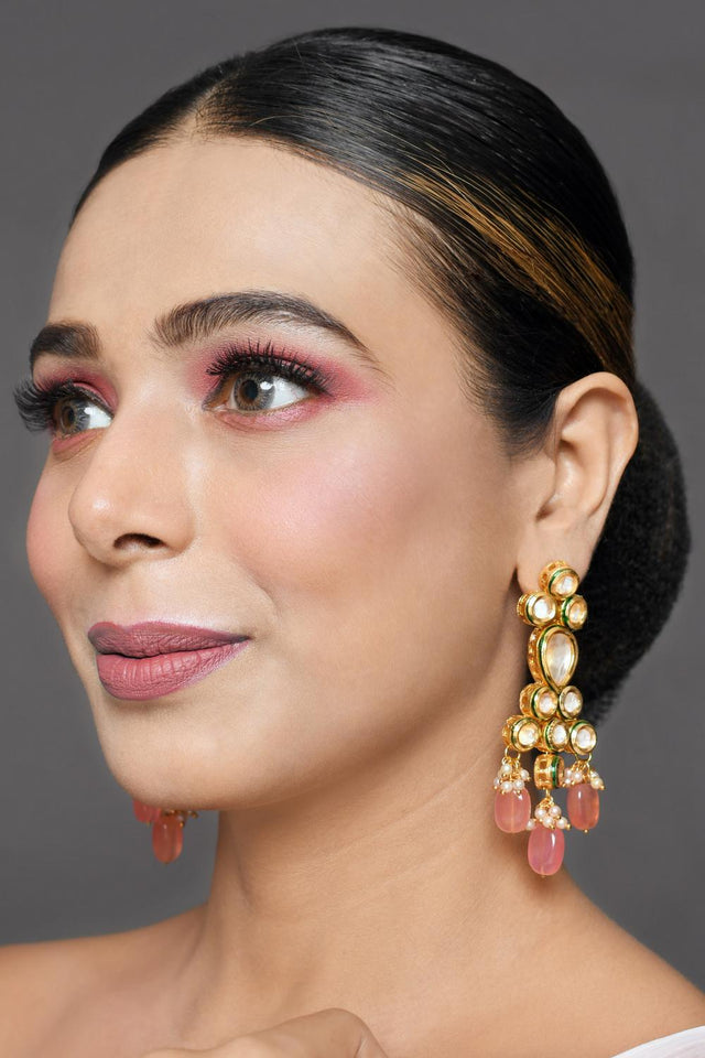 Golden Kundan & Beads Alloy Earrings