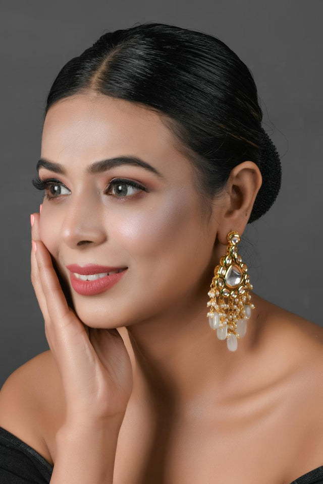 Golden Kundan & Beads Alloy Earrings