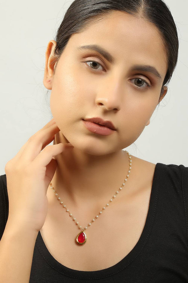 Golden Ruby Tear Drop Kundan Pearl Alloy Necklace