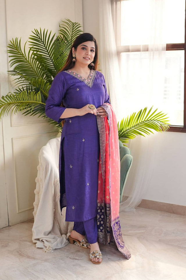 Blue Floral Embroidered Chanderi Straight Cut Suit Set