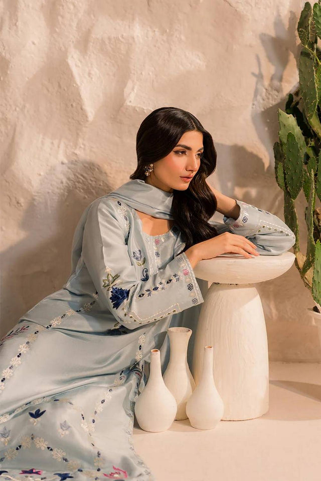 Grey Floral Embroidered Chanderi Kurti Pant Set