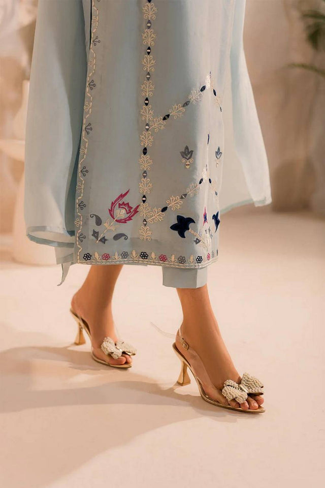 Grey Floral Embroidered Chanderi Kurti Pant Set