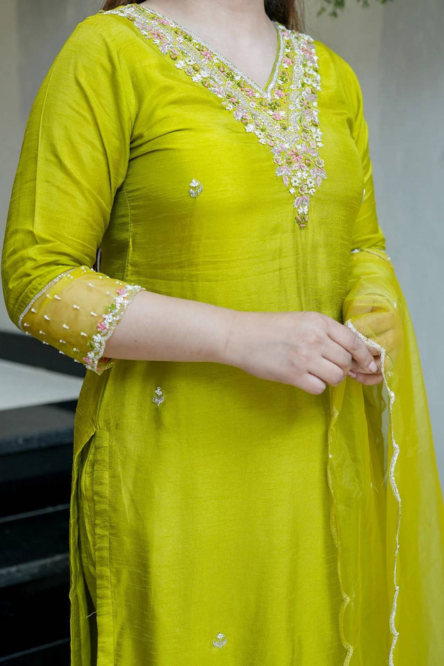 Green Floral Embroidered Chanderi Straight Cut Suit Set