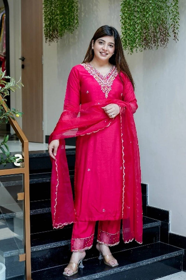 Pink Floral Embroidered Chanderi Straight Cut Suit Set