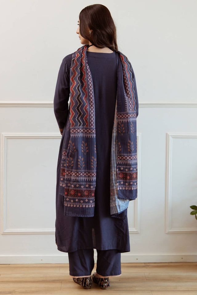 Blue Embroidered Rayon Kurti Pant Set (IDKH5BL6977)