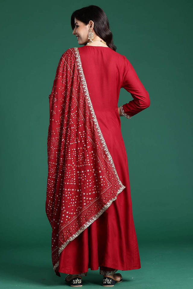 Maroon Embroidered Rayon Kurti Pant Set (IDKH5MR7937)