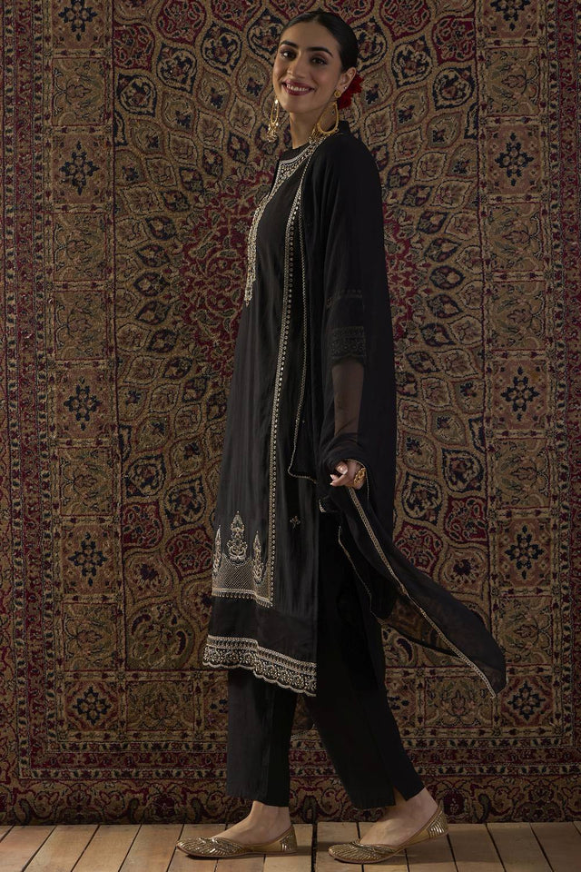 Black Floral Embroidered Silk Blend Kurti Pant Set (IDKH9BK12228)