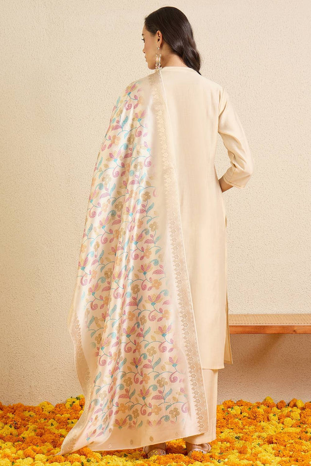 Off White Embroidered Silk Blend Kurti Pant Set (IDKH9OW12200)