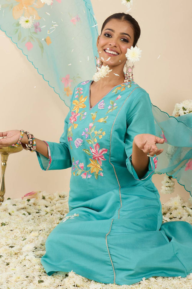 Sea Green Embroidered Silk Blend Kurti Pant Set (IDKH9SG11610)