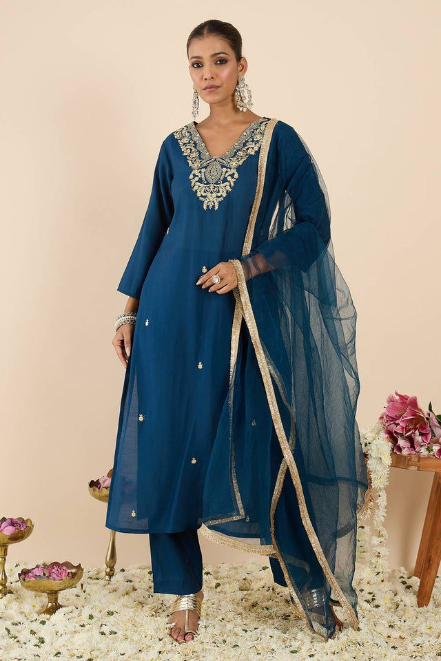 Turquoise Embroidered Silk Blend Kurti Pant Set (IDKH9TL12334)