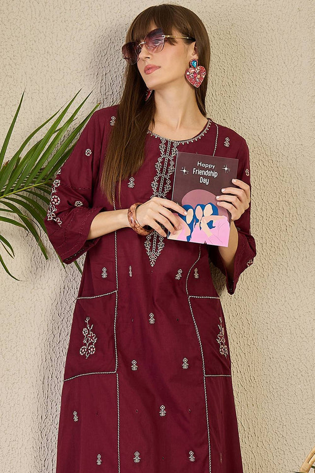 Maroon Embroidered Cotton Kurti Pant Set (IDKS0MR11302)