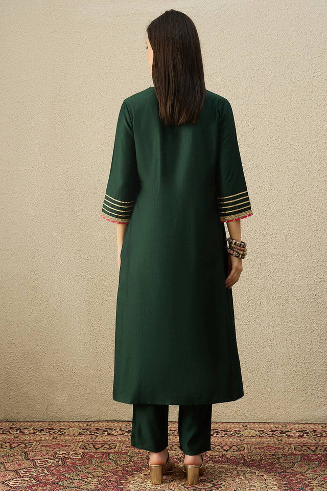 Green Solid Liva Kurti Pant Set (IDKS1BG12497)