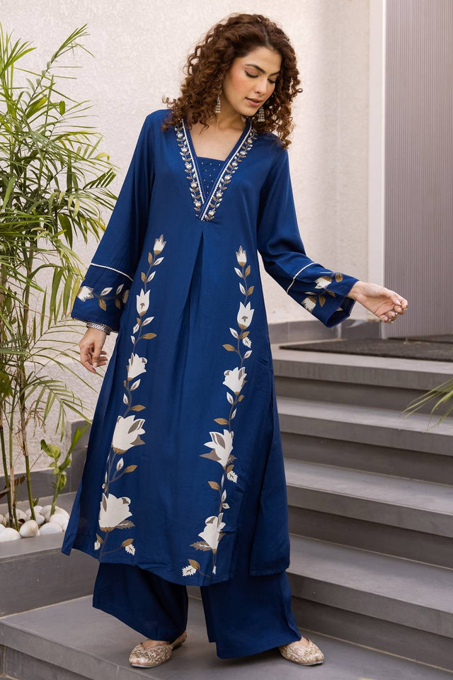 Blue Floral Printed Rayon Kurti Pant Set (IDKS5BL12049)
