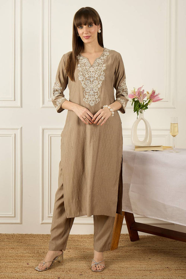 Beige Floral Embroidered Silk Blend Kurti Pant Set (IDKS9BE12129)
