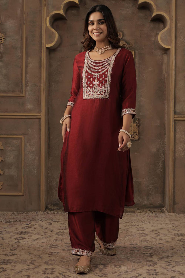 Maroon Embroidered Liva Kurti Pant Set (IDKS9MR11734)