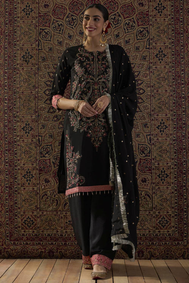 Black Floral Embroidered Chinon Kurti Pant Set (IDST9KH138)