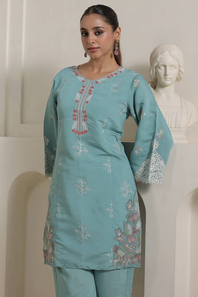 Turquoise Floral Embroidered Silk Blend Kurti Pant Set (IDST9KS116)