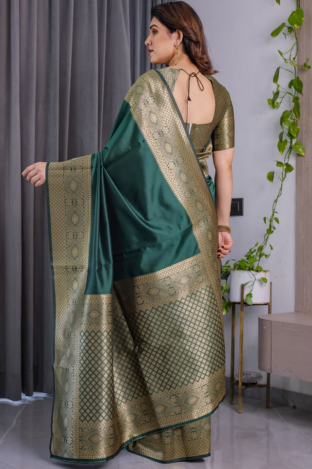 Green Zari Woven Art Silk Saree (JCQ1-GREEN)