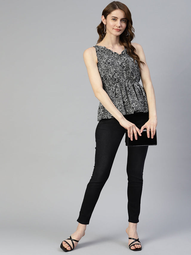 Women's Black Printed Crop Top With Frills