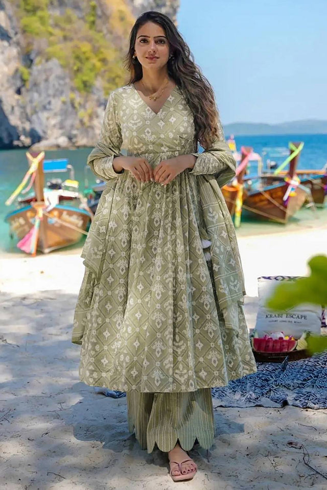 Green Printed Rayon Palazzo Suits (KF clora3-307)