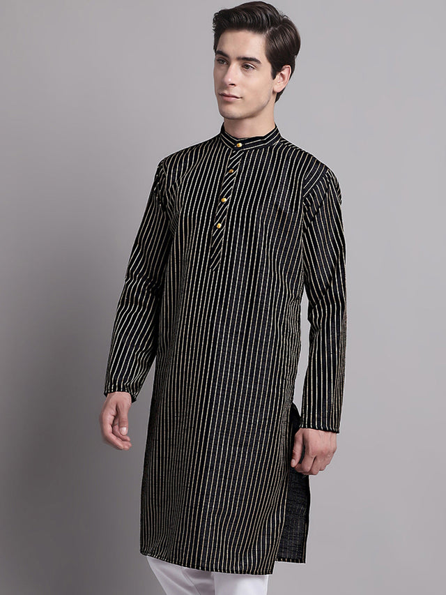 Men's Black Embroidered Design Kurta