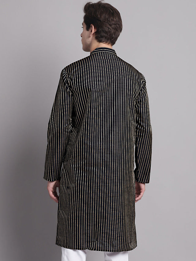 Men's Black Embroidered Design Kurta