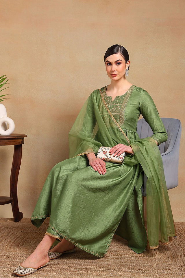 Green Silk Blend Solid Yoke Design Flared Empire Anarkali Suit Set