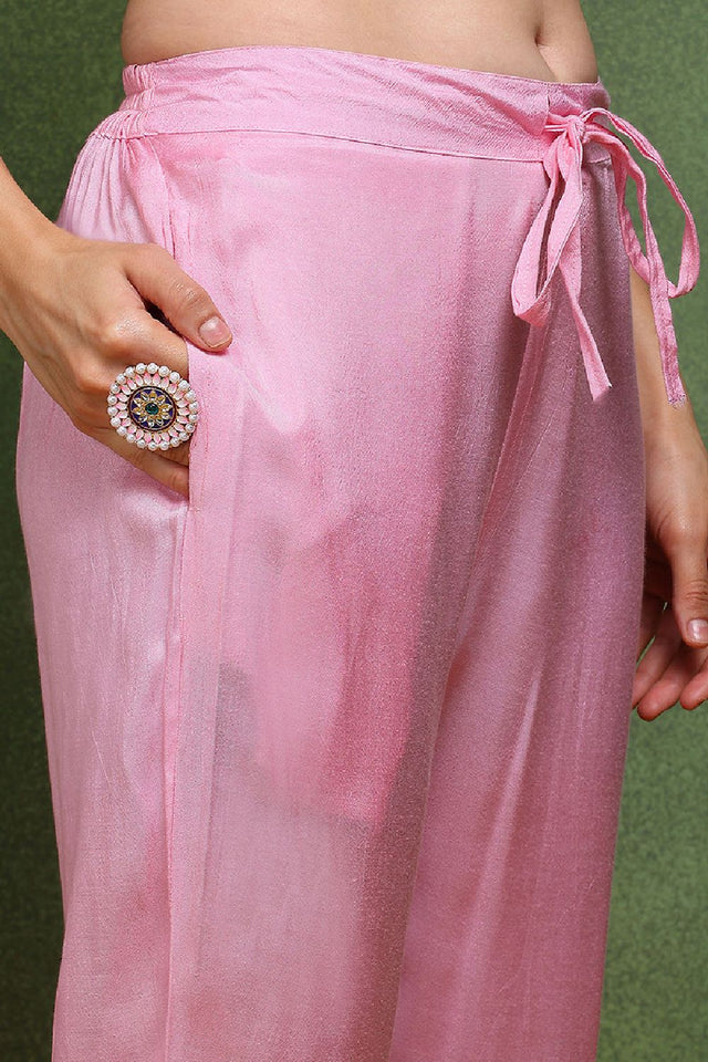 Pink Cotton Blend Floral Printed Straight Cut Suit Set