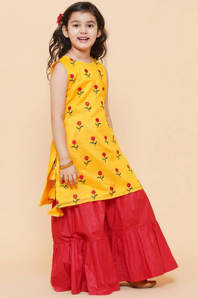 Girl's Yellow Embroidered Chanderi Kurta Set