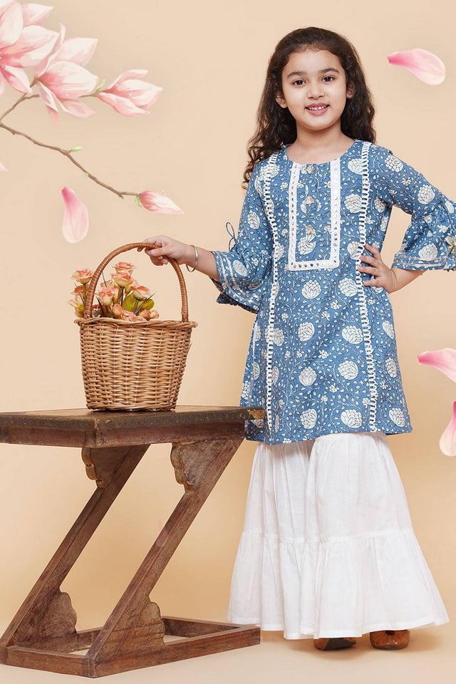 Girl's Blue Foil Printed Cotton Kurta Set