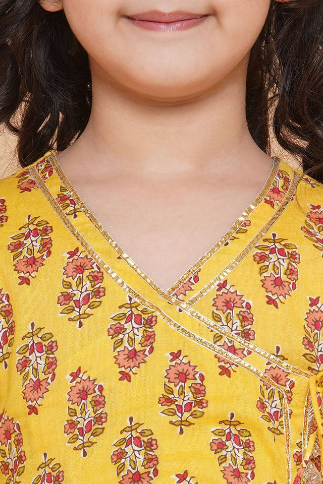 Girl's Yellow Floral Printed Cotton Kurta Set