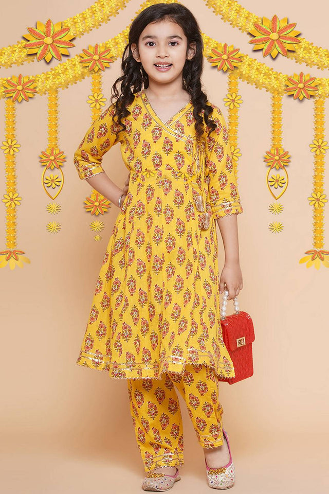Girl's Yellow Floral Printed Cotton Kurta Set