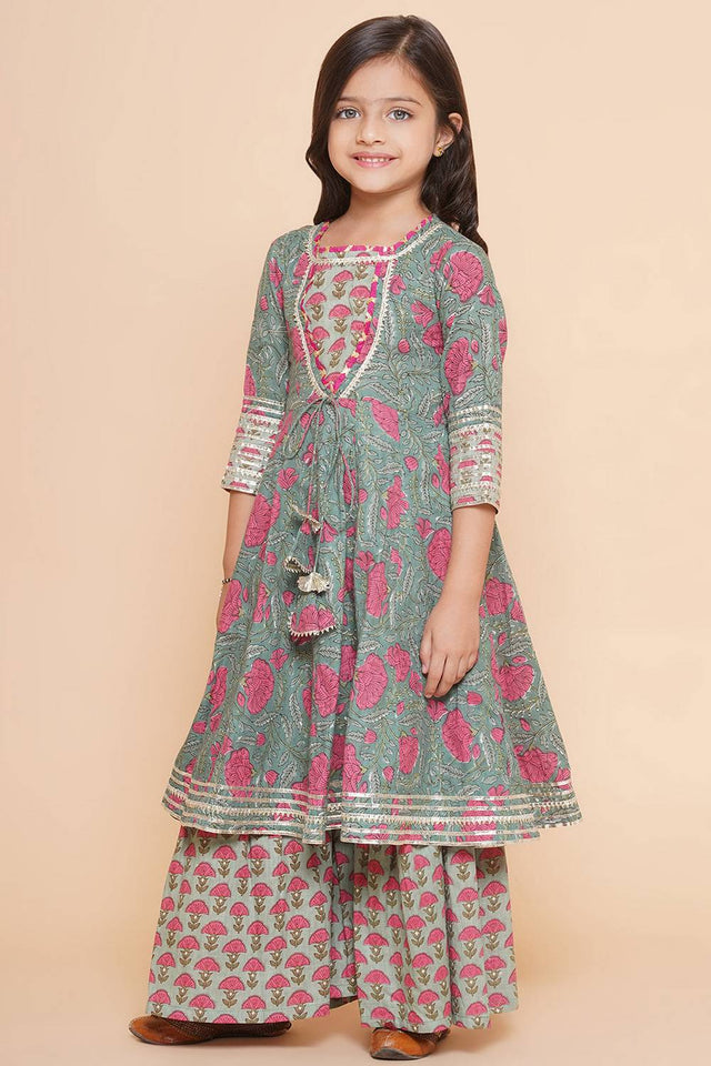 Girl's Green Floral Printed Cotton Kurta Set