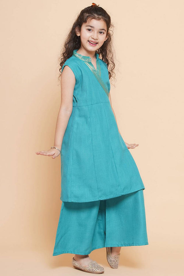 Girl's Blue Solid Cotton Kurta Set