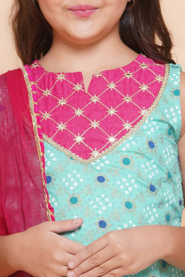 Girl's Sea Green Bandhani Printed Cotton Kurta Set