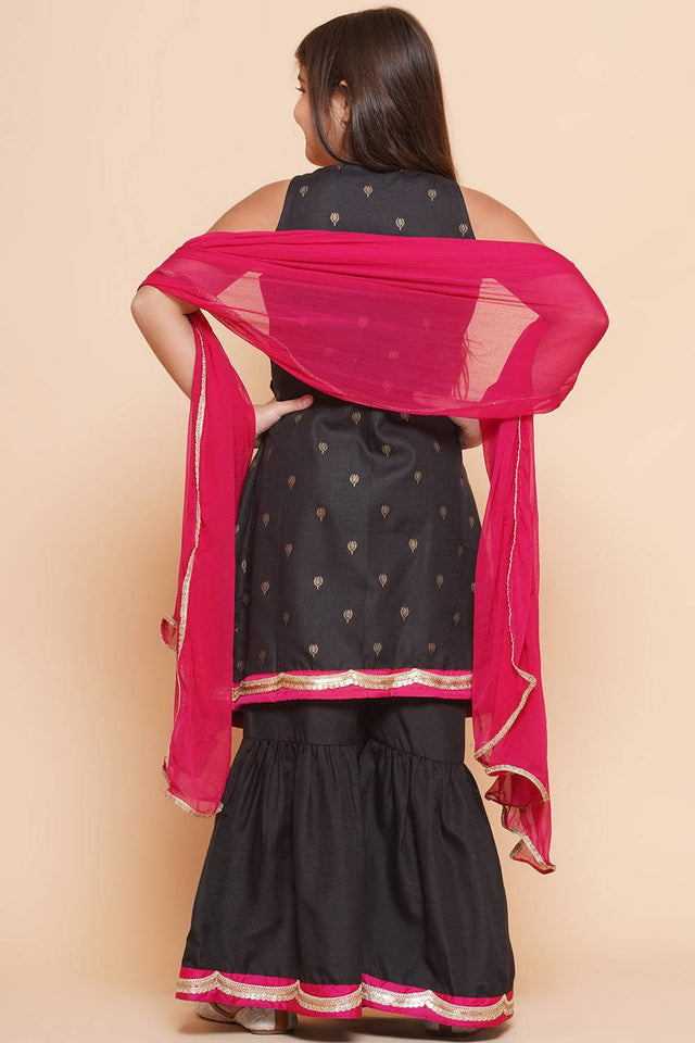 Girl's Black Ethnic Motifs Printed Cotton Kurta Set