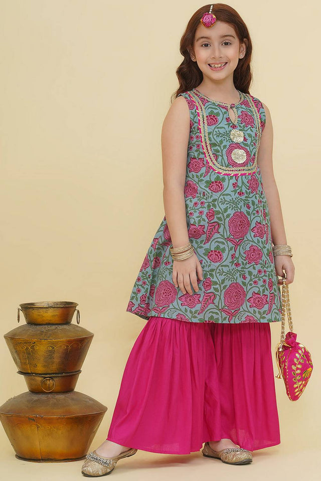 Girl's Blue Floral Printed Cotton Kurta Set