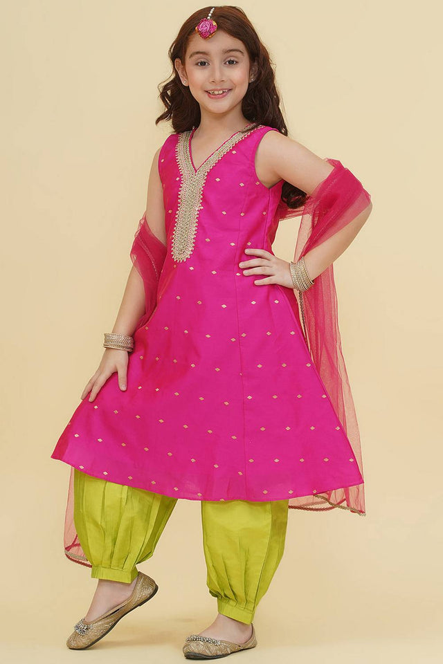 Girl's Pink Woven Silk Kurta Set