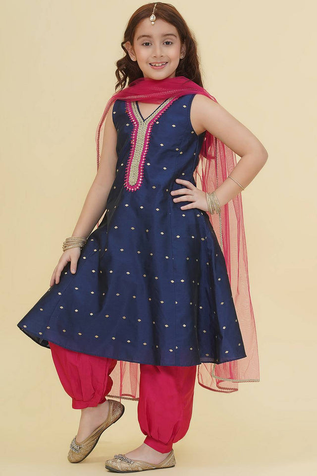 Girl's Blue Woven Silk Kurta Set