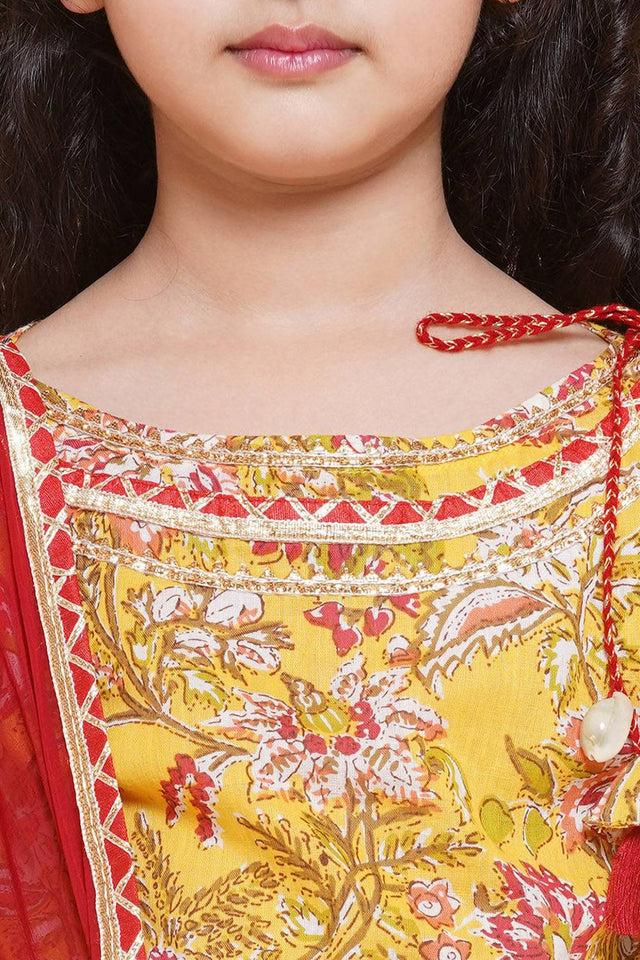 Girl's Yellow Floral Printed Cotton Lehenga