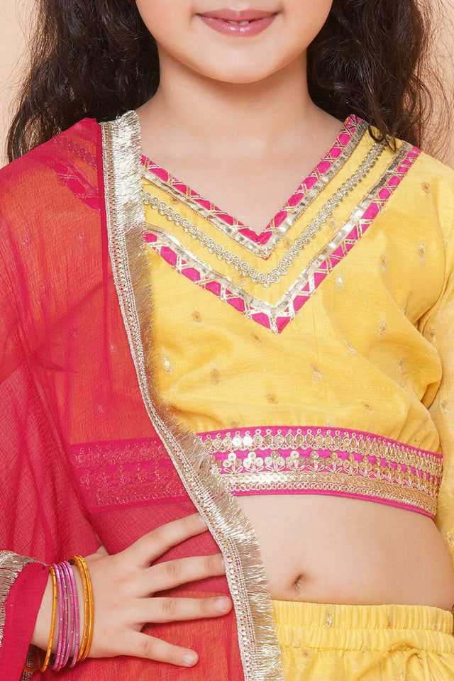 Girl's Yellow Woven Silk Lehenga