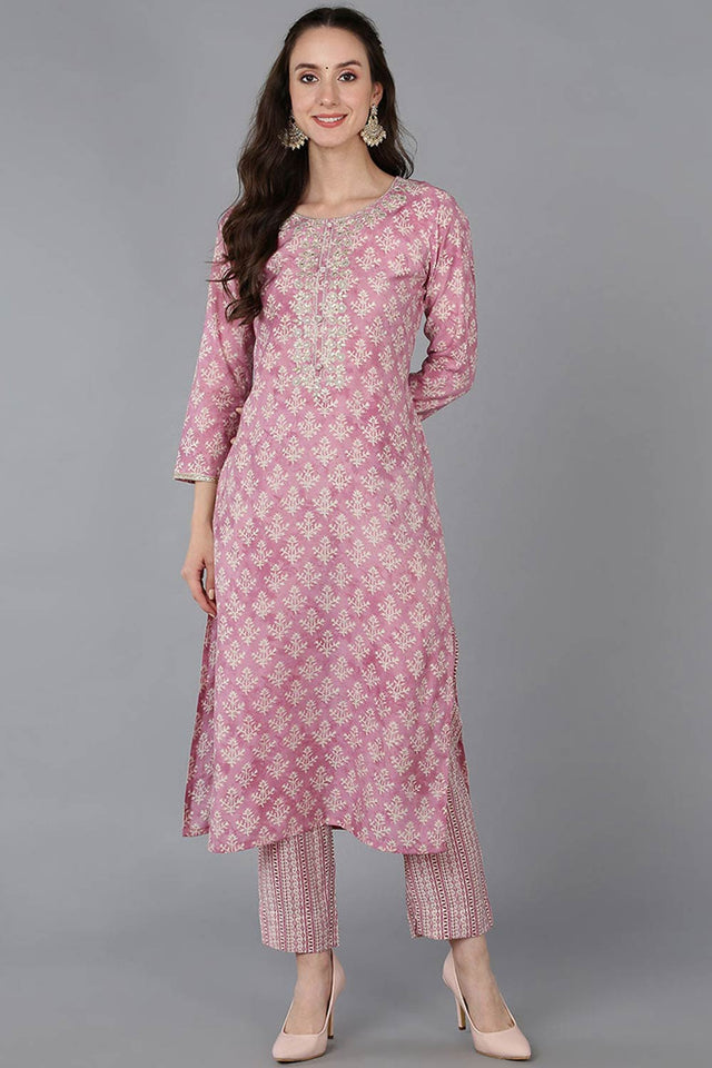 Pink Silk Blend Embroidered Round Neck Kurti