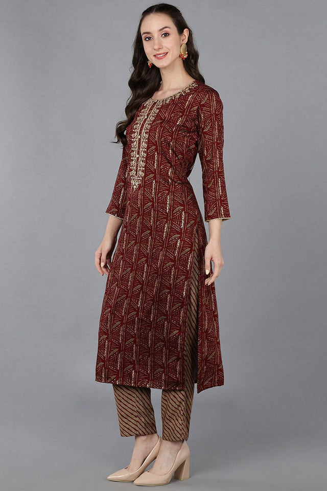 Red Silk Blend Embroidered Round Neck Kurti