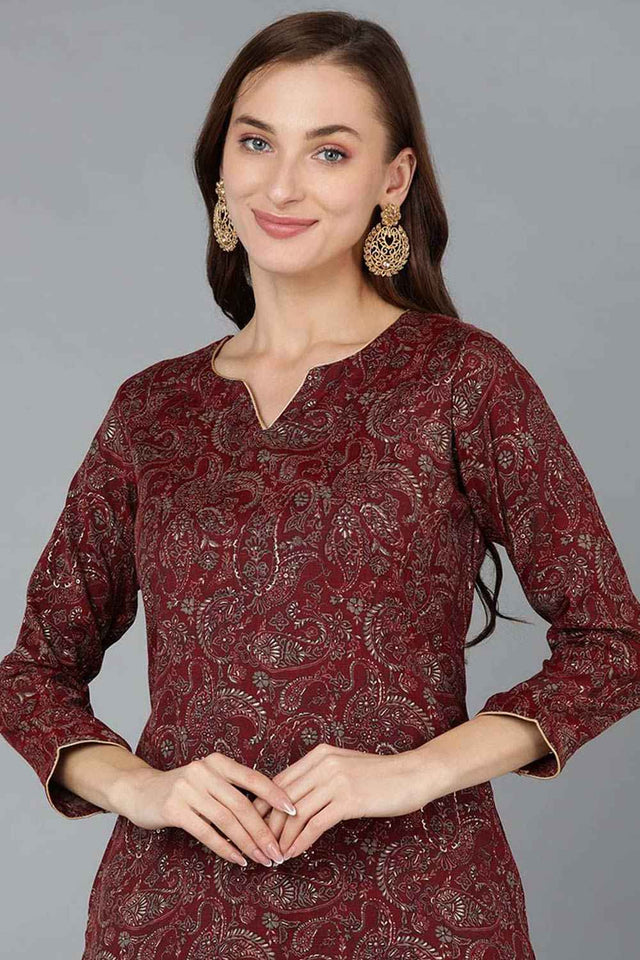 Red Silk Blend Embroidered Round Neck Kurti