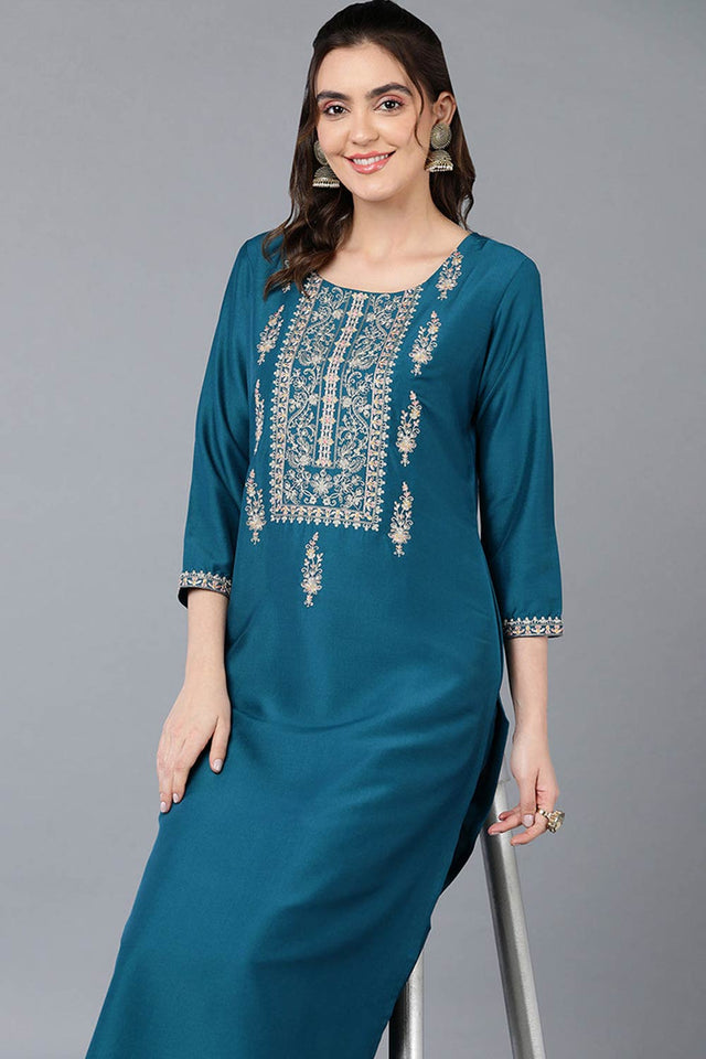 Green Silk Blend Embroidered Round Neck Kurti