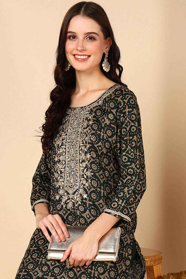 Green Rayon Printed Straight Kurti