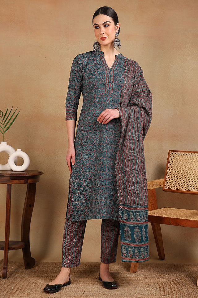 Teal Rayon Blend Ethnic Motifs Printed Straight Cut Suit Set