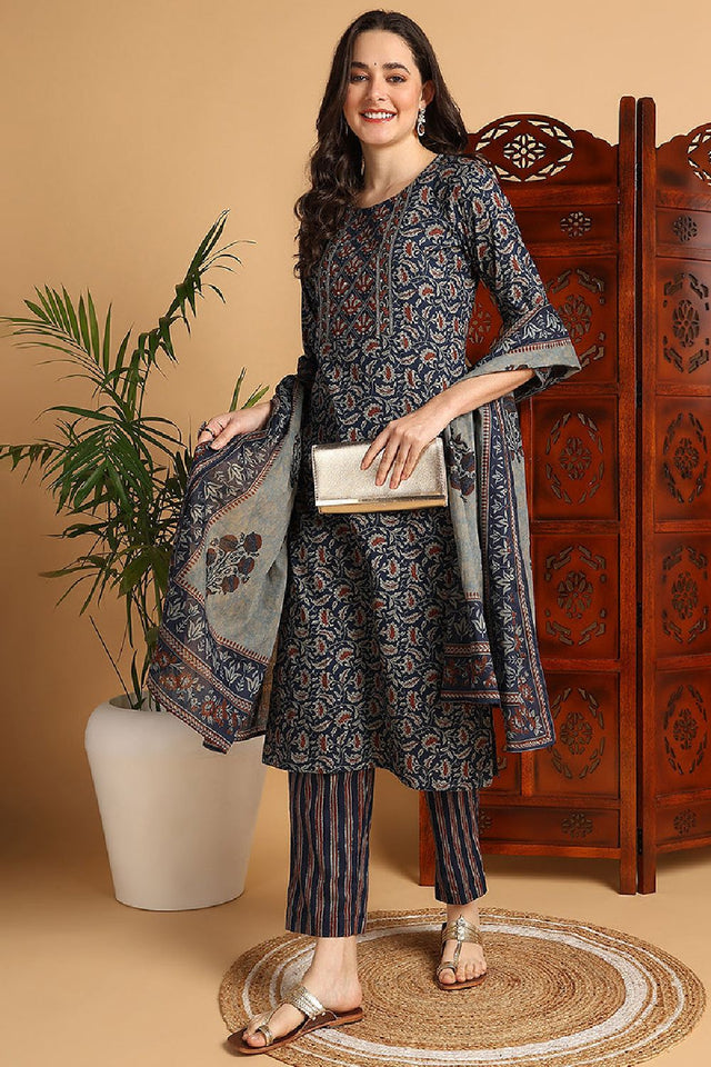 Blue Pure Cotton Floral Printed Kurti Pant Set